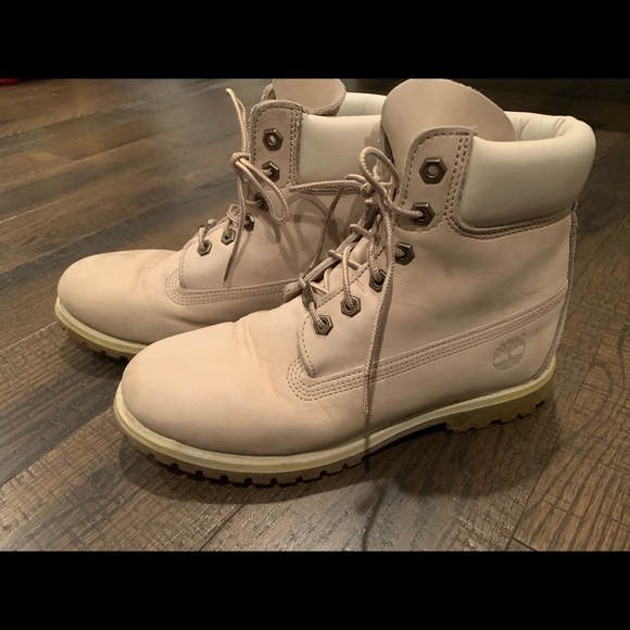 Tan Timberland Boots - Picture 1 of 5